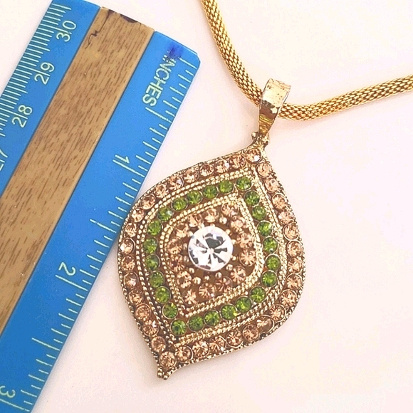 Necklace Set - Picture 4 of 12